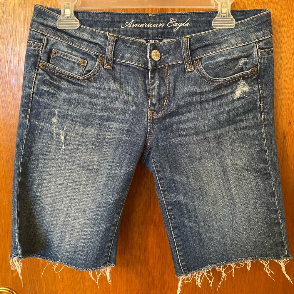 American Eagle Bermuda Shorts